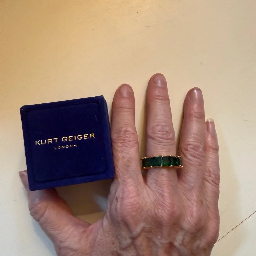 Kurt Geiger Gold-Toned Ring with Emerald Green Stones - Picture 6 of 8